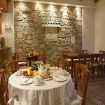 Hotel Artemis Delphi